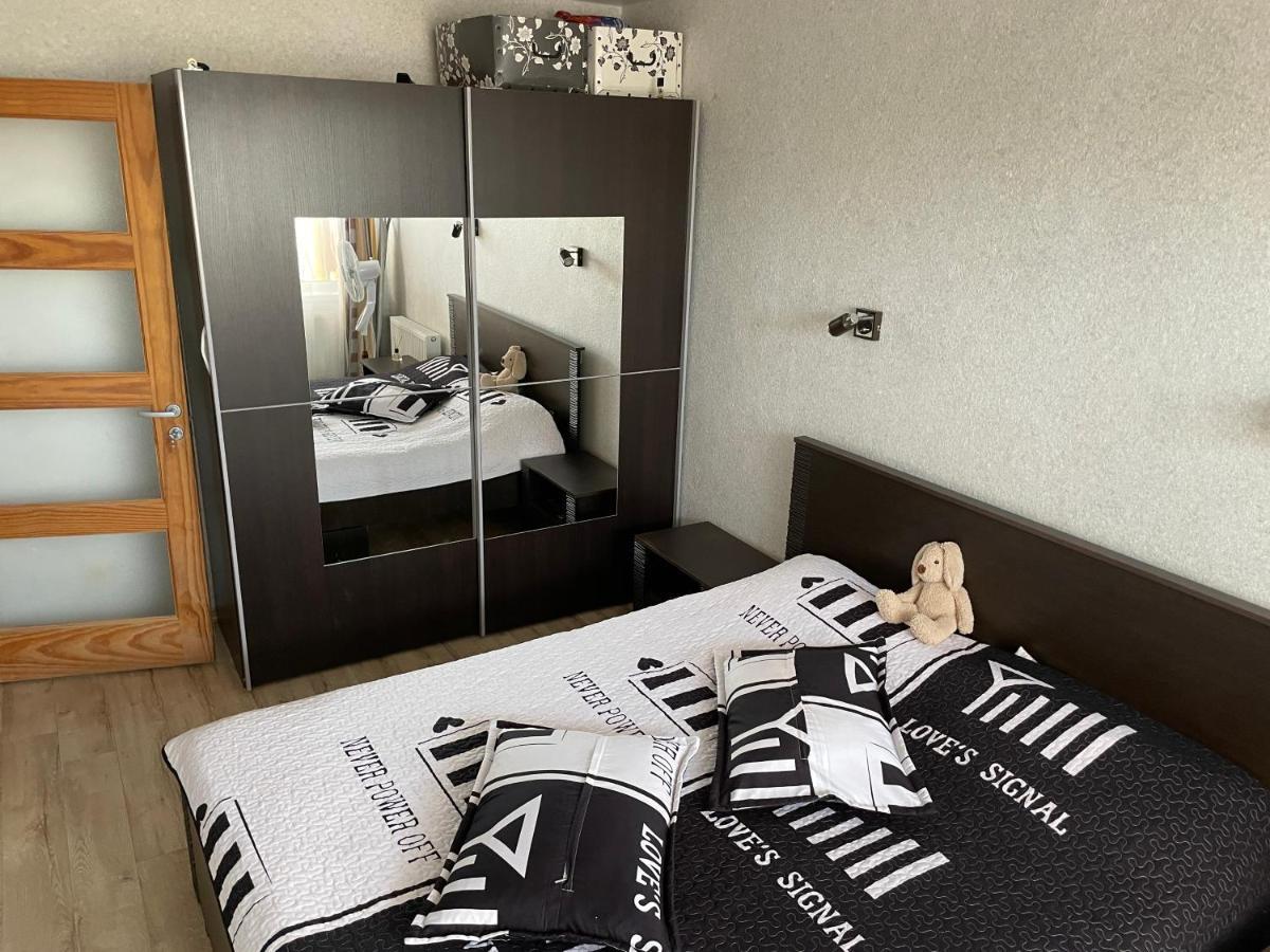 Happy Guest Apartament Jūrkalne Екстериор снимка