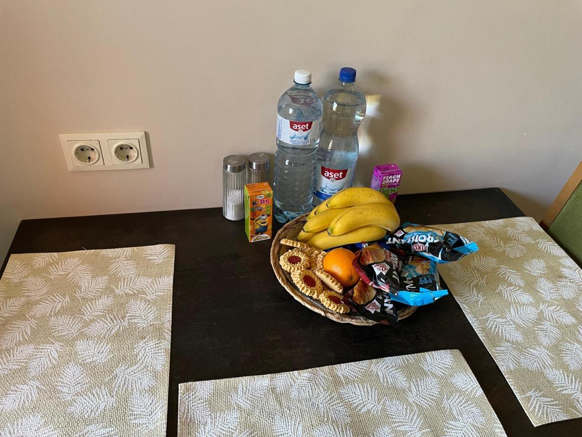 Happy Guest Apartament Jūrkalne Екстериор снимка